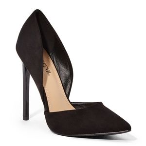 Monika D'Orsay Pump - Size 9